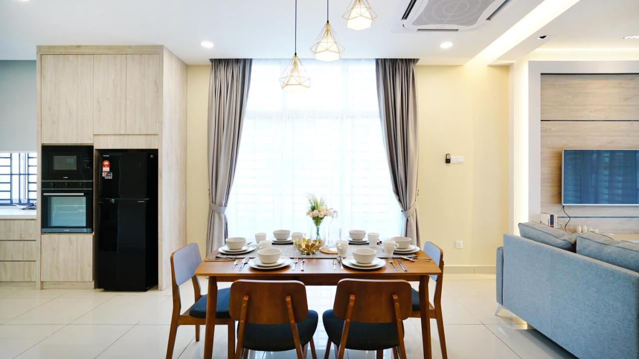 Holiday home Exclusive Elegant Theme By Joyfully 2m8